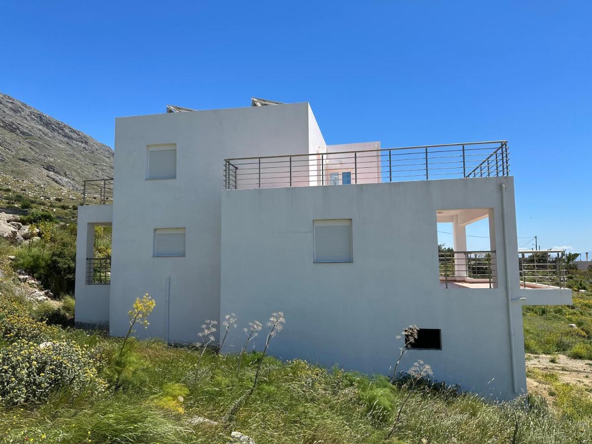 Anna House, Eco-friendly! Kria Vrisi (Lampi)